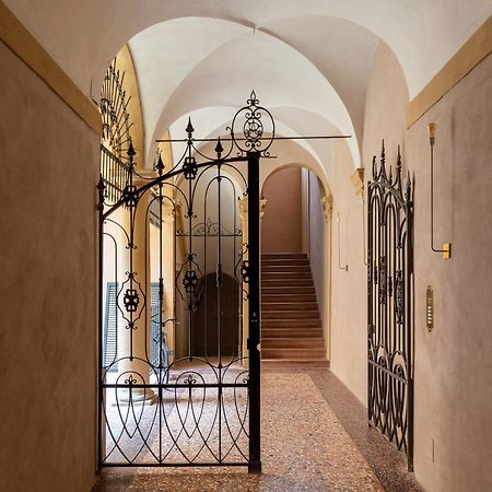 Casa San Martino Stays Болонья Экстерьер фото